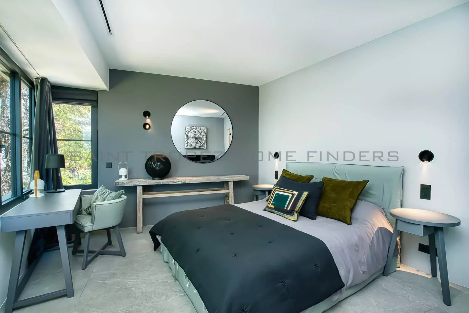 STHF5358-23 Wonderful newbuilt villa with sea view - ST TROPEZ HOME FINDERS