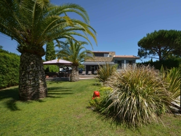 Villa luxueuse au calme St Tropez Home Finders