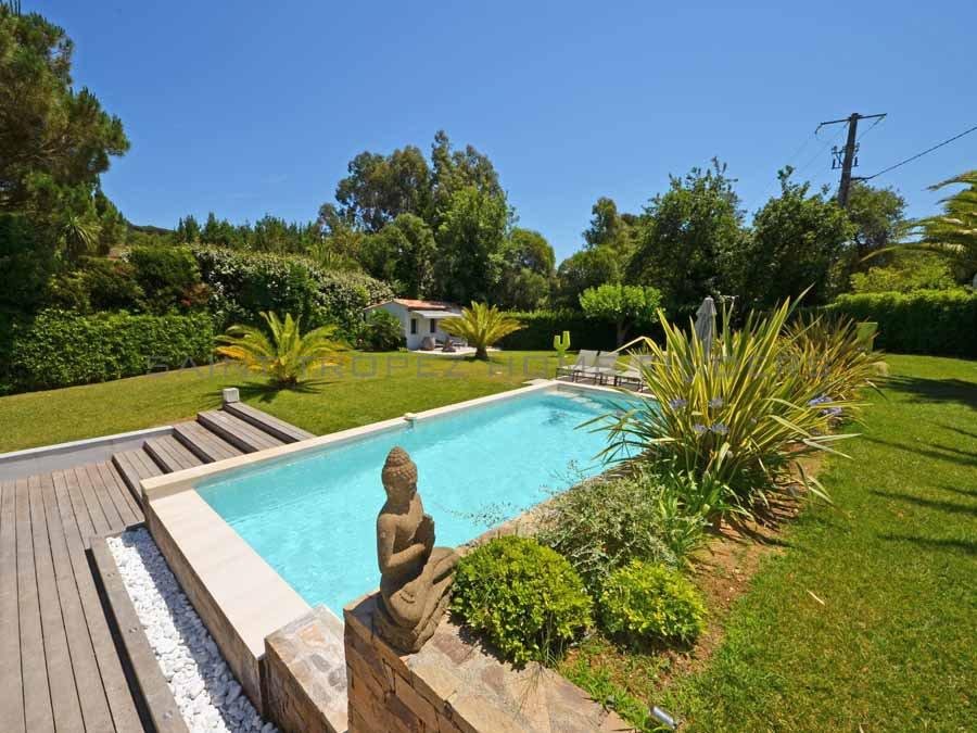  Luxury property in a calm area - ST TROPEZ HOME FINDERS