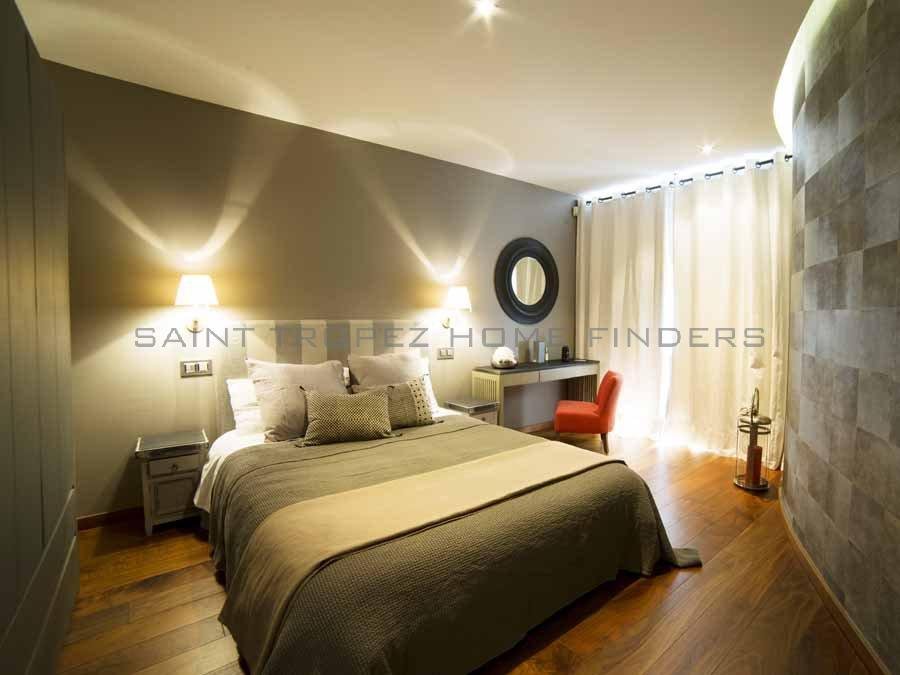  Luxury property in a calm area - ST TROPEZ HOME FINDERS