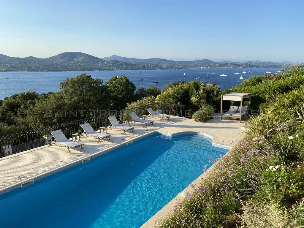 STHF5362 Renovated villa with splendid panoramic sea view - ST TROPEZ HOME FINDERS