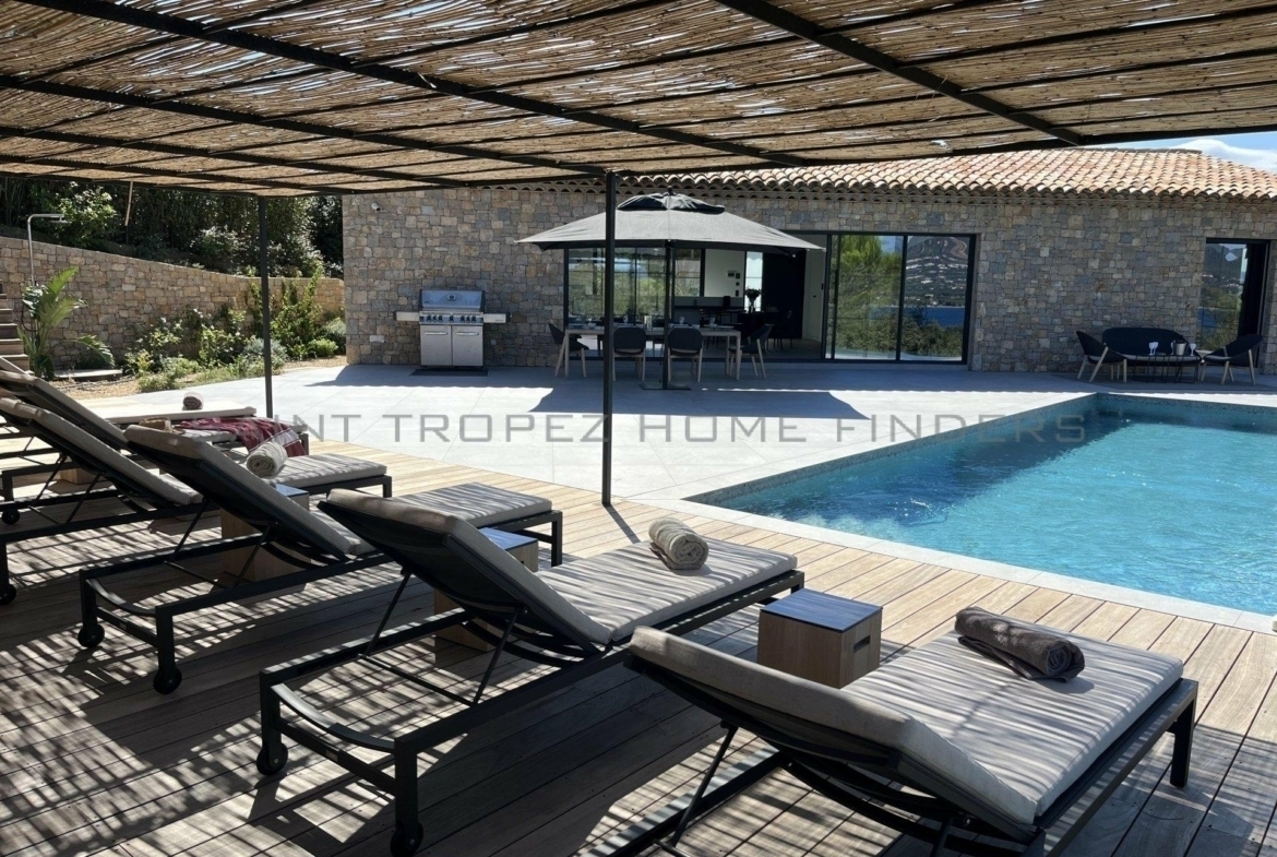 STHF5358-21 Wonderful newbuilt villa with sea view - ST TROPEZ HOME FINDERS