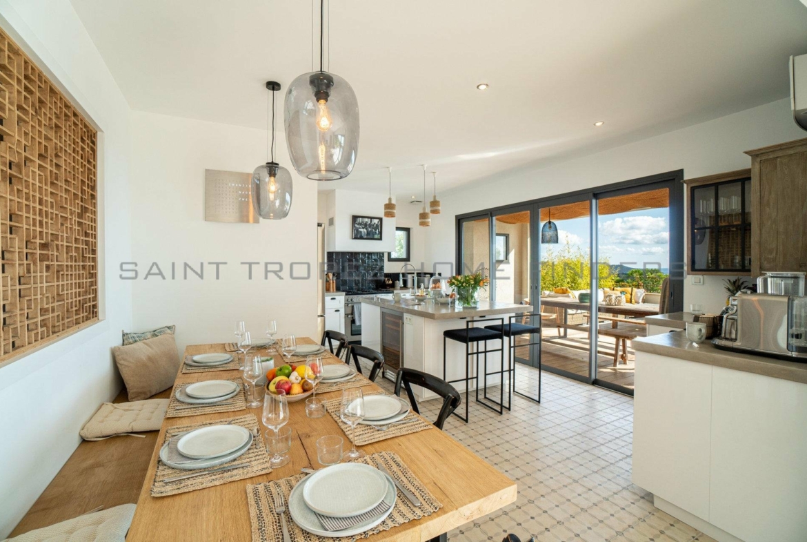  Exclusivity: Villa with panoramic sea view - ST TROPEZ HOME FINDERS