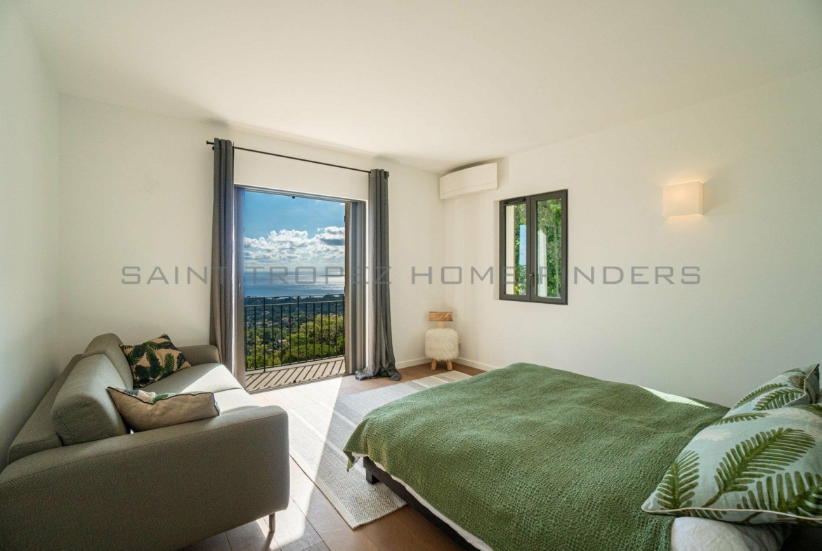  Exclusivité: Villa avec vue mer panoramique - ST TROPEZ HOME FINDERS