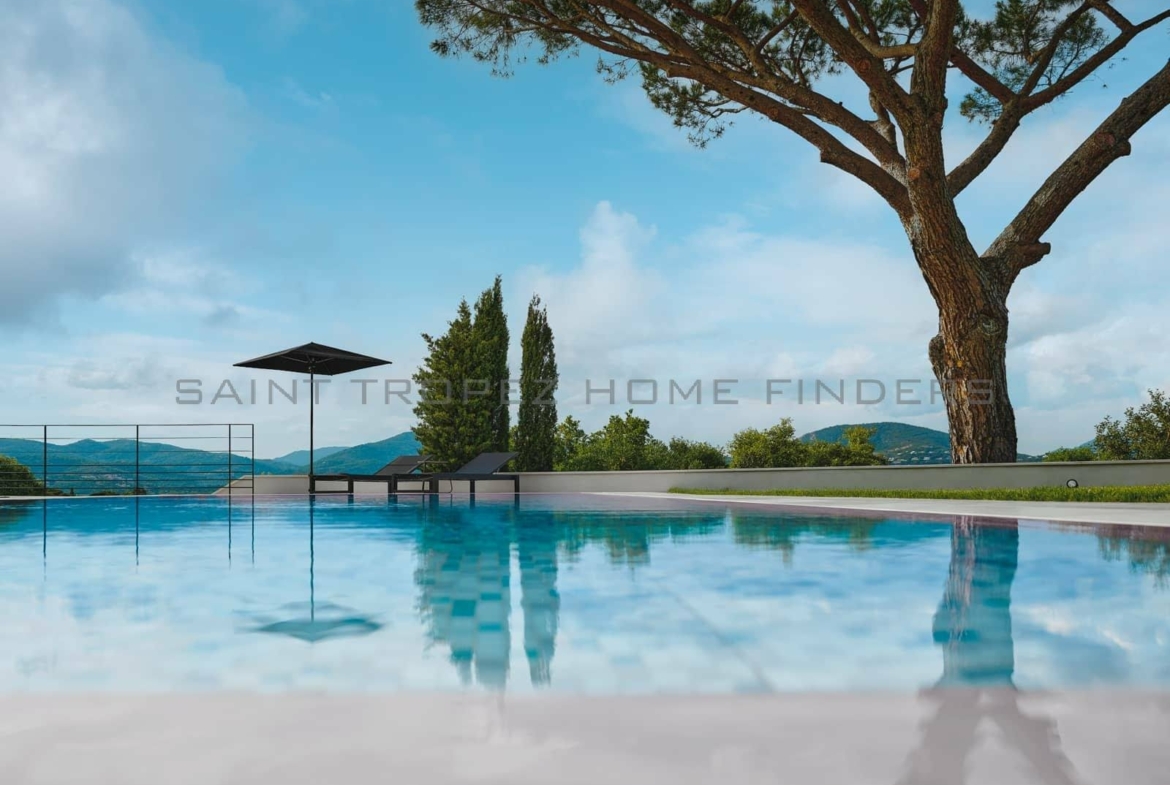 STHF5366 Wonderful villa with sea view - ST TROPEZ HOME FINDERS