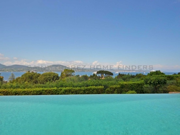 Villa provençale avec vue mer St Tropez Home Finders