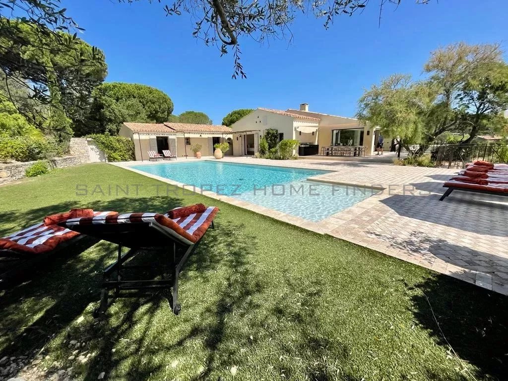  Nice villa with sea view in the countryside - ST TROPEZ HOME FINDERS