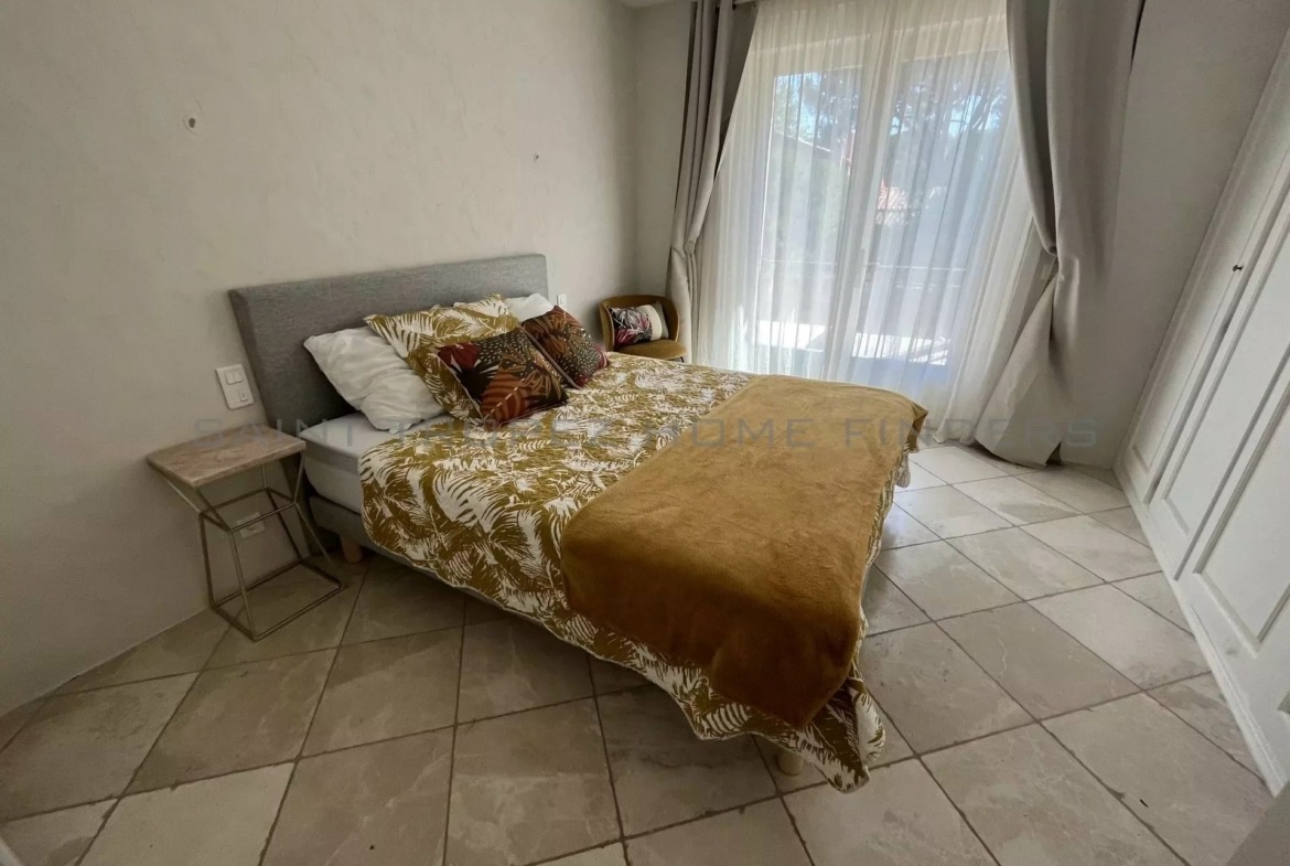  Villa in walking distance to the beach - ST TROPEZ HOME FINDERS