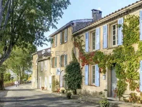 Townhouse with sea view in Gassin St Tropez Home Finders