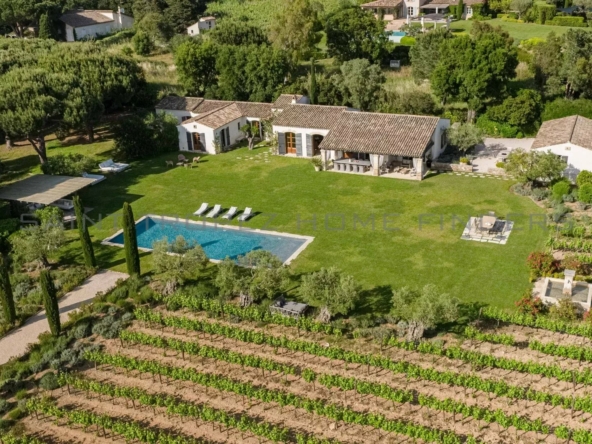 Wonderful villa in walking distance to the beach St Tropez Home Finders