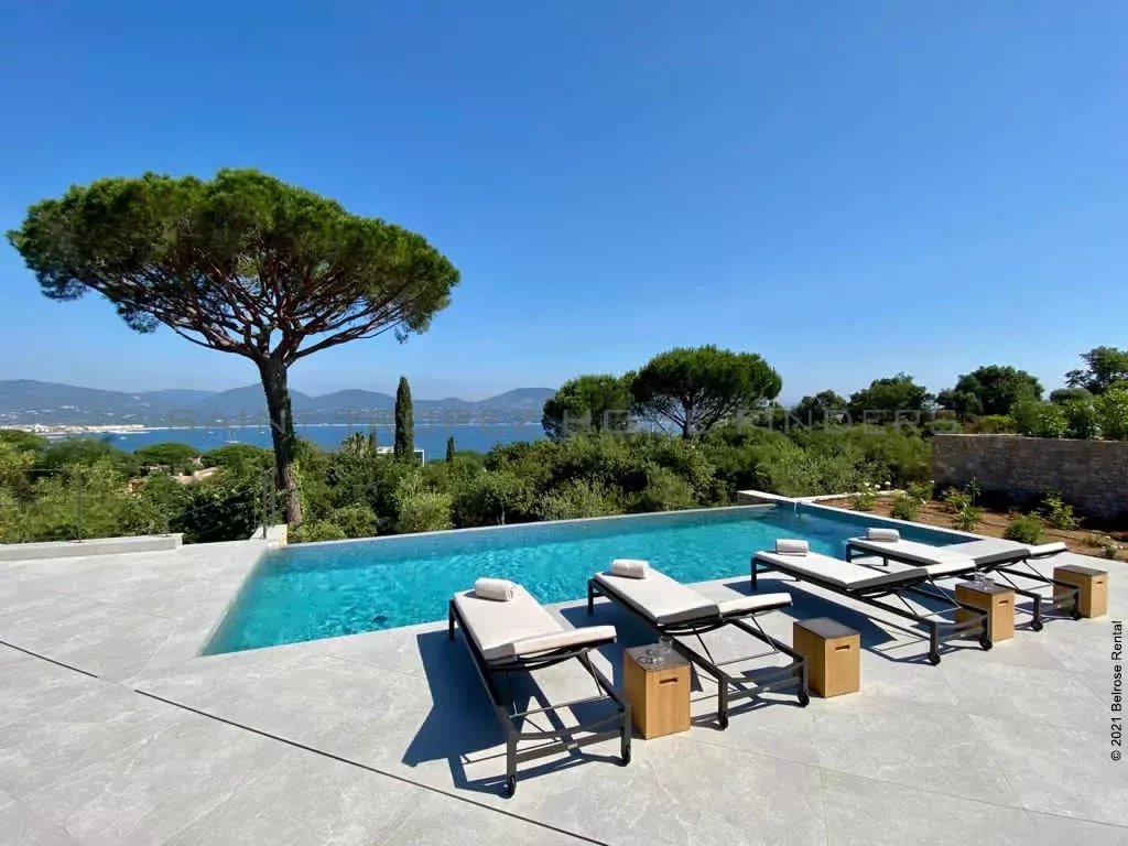  Wonderful newbuilt villa with sea view - ST TROPEZ HOME FINDERS