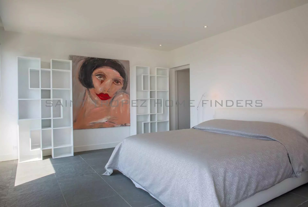  Neu erbaute Villa mit Panoramablick - ST TROPEZ HOME FINDERS