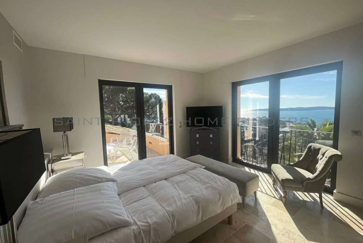  Herrliche Villa mit Meerblick - ST TROPEZ HOME FINDERS