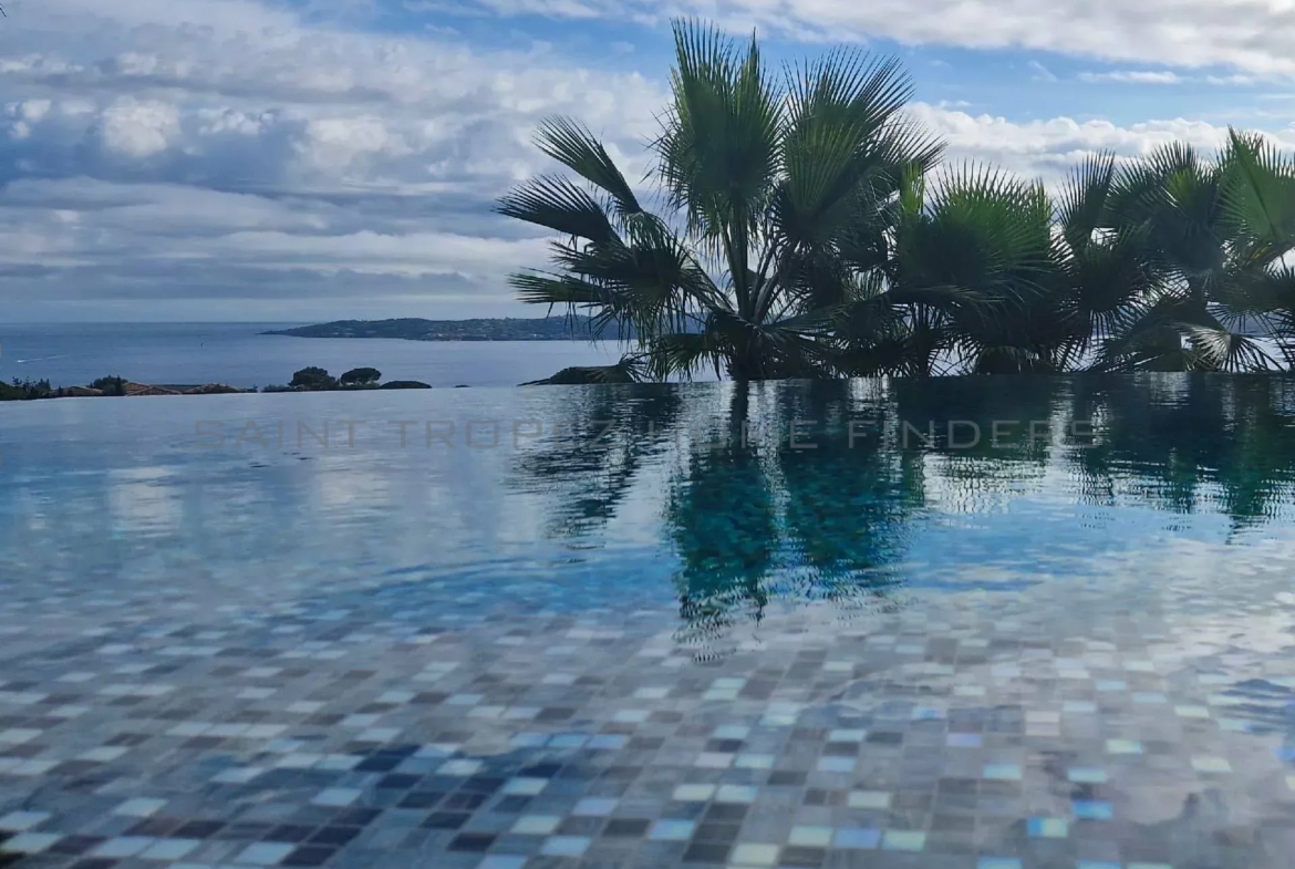  Herrliche Villa mit Meerblick - ST TROPEZ HOME FINDERS