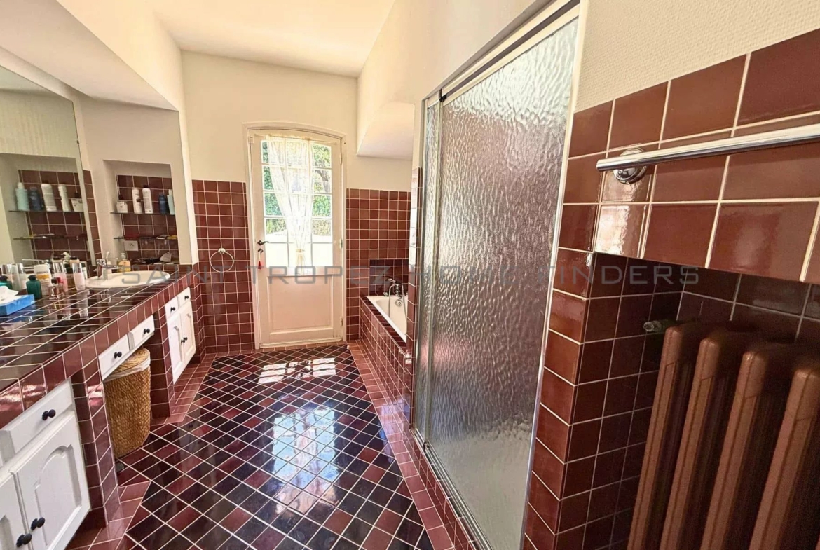  For rent: villa with panoramic sea view - ST TROPEZ HOME FINDERS