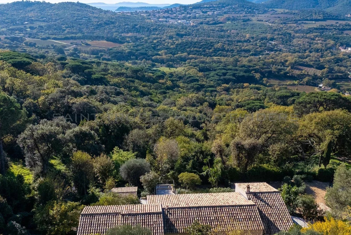  For sale: Villa with sea view in Gassin village - ST TROPEZ HOME FINDERS