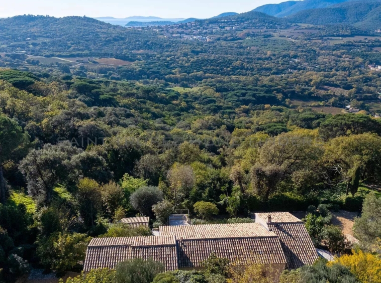 Zu verkaufen Villa mit Meerblick im Dorf Gassin St Tropez Home Finders