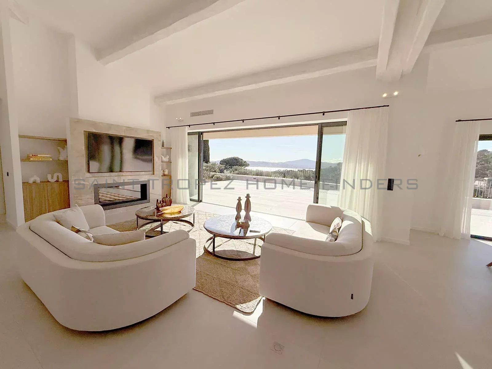  Unique Property with sea view - ST TROPEZ HOME FINDERS